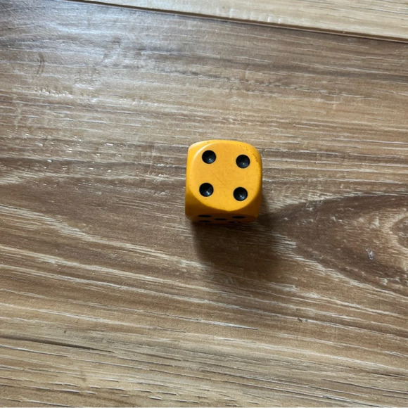 Art deco Czechoslovakia butterscotch bakelite oversize rounded dice Rare Collect - Picture 5 of 9